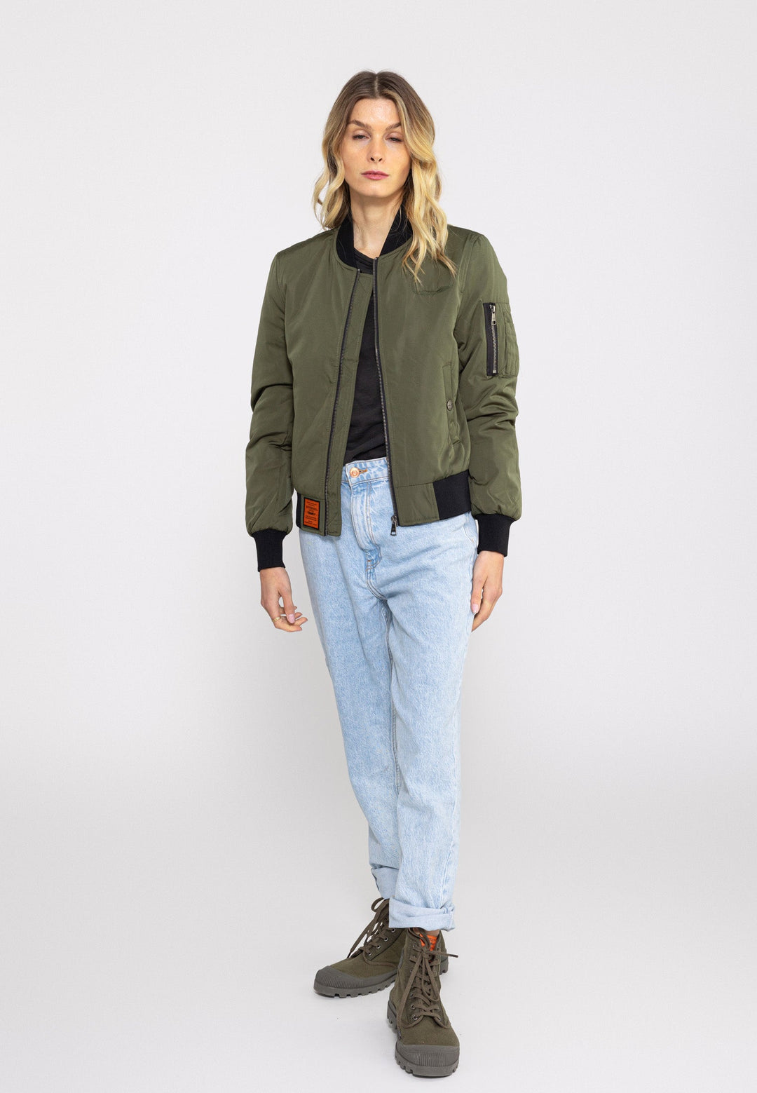 MAX WOMEN