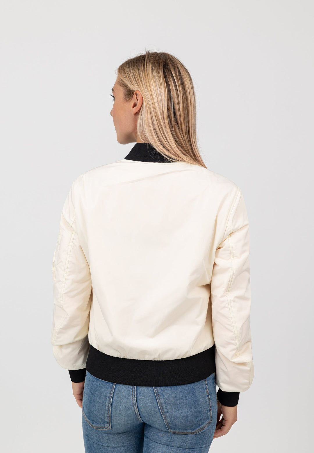 MAX WOMEN