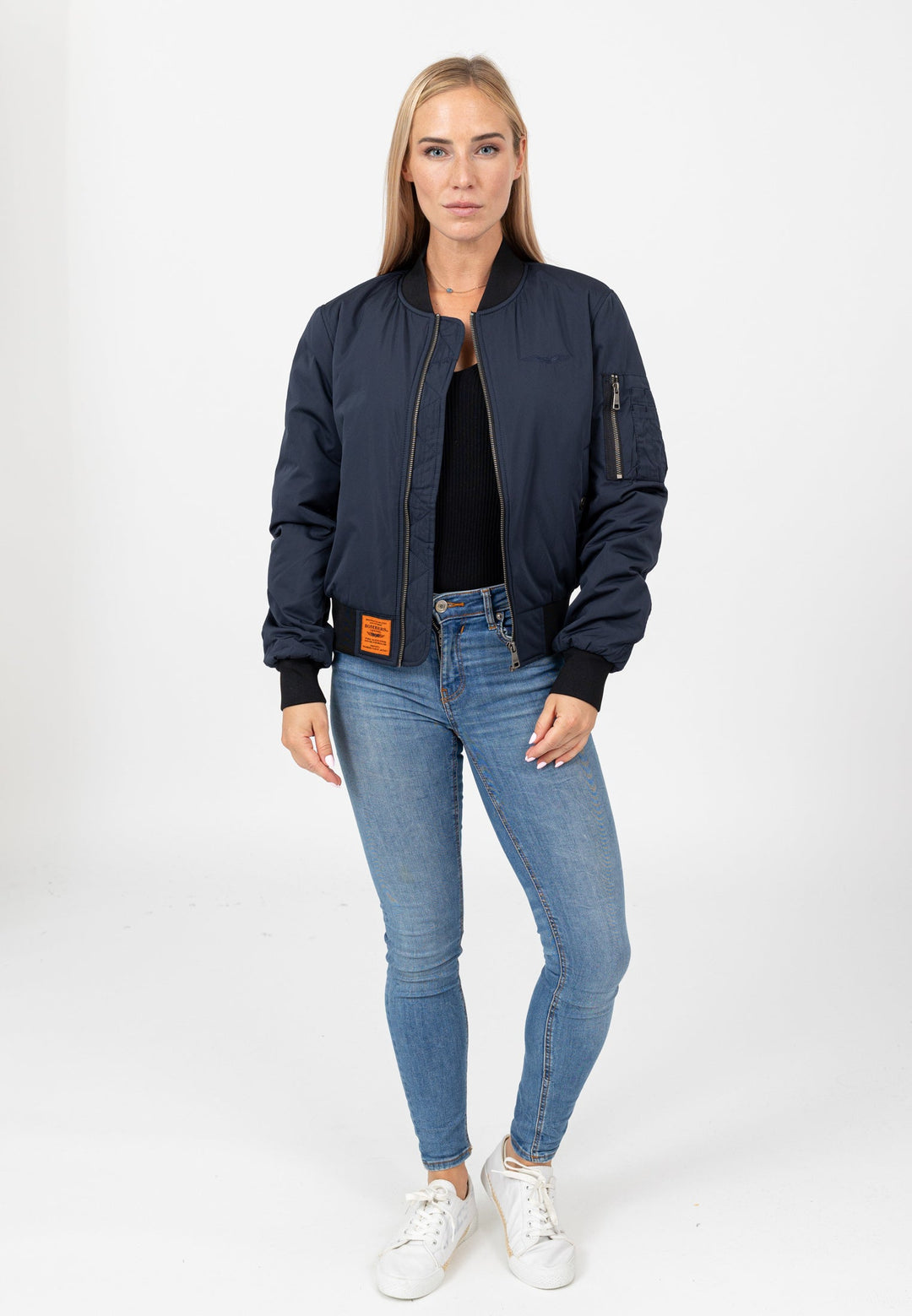 MAX WOMEN